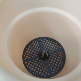 Кашпо подвесное бежевое круглое